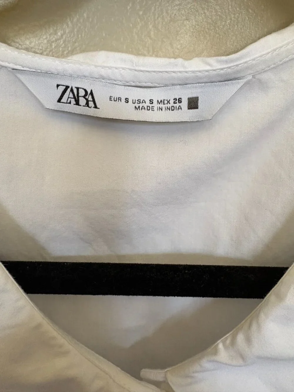 ZARA Embroidered Ruffle Collar Top – Small